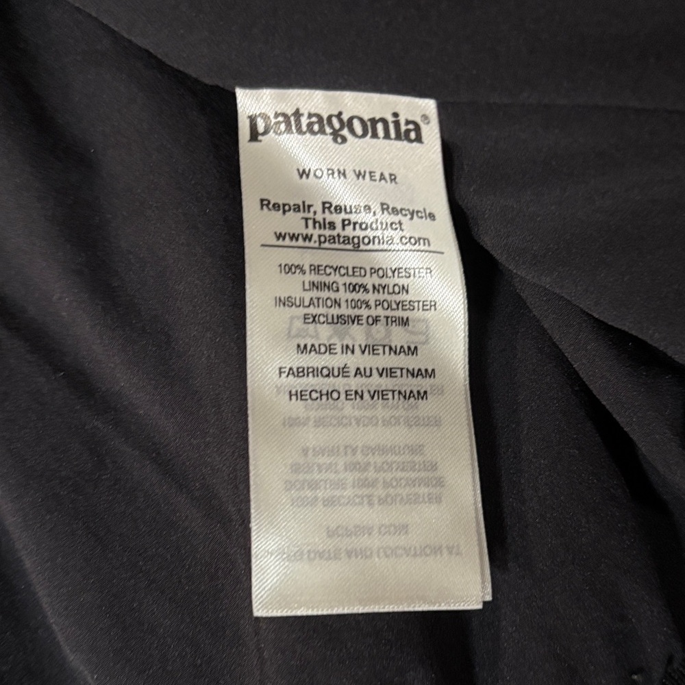 Patagonia Black Bomber Jacket - Picture 7 of 7